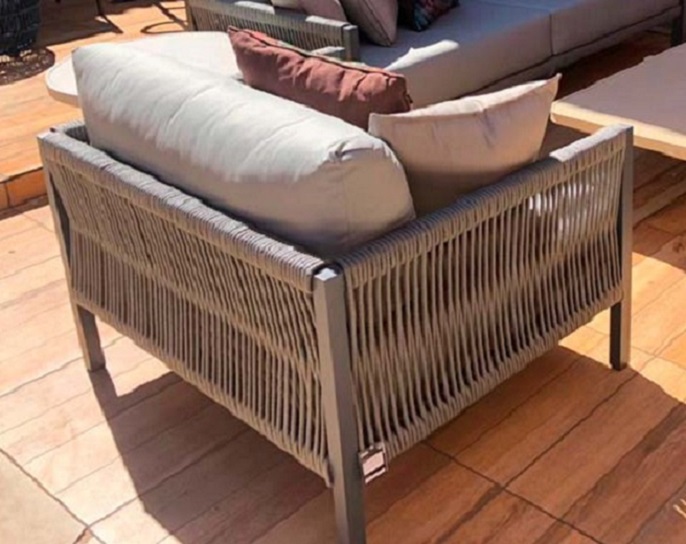 poltrona sputinik cn